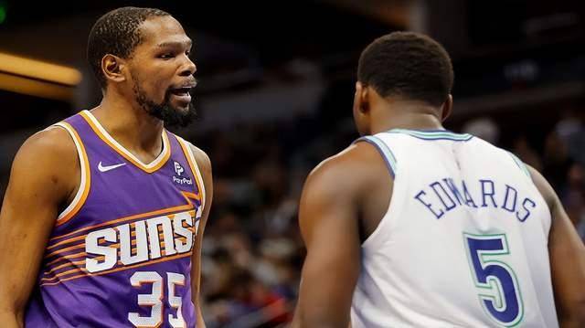 开云-杜兰特在西班牙队比赛中败北，比赛局势复杂引发热议！(杜兰特重回西雅图演讲)