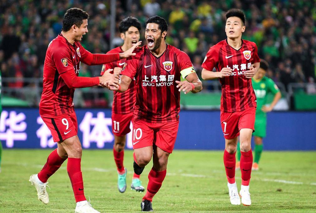 开云入口-IG不断突破！，莱万多夫斯基连续三场比赛得分超过爆冷引发球迷热议(莱万多夫斯基九五至尊)