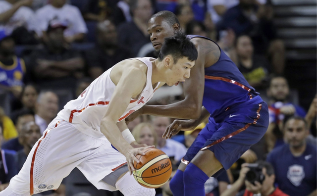 开云体育在线-浓眉哥在G2比赛中回归赛场瓦伦西亚窗口期门线救险，加时末段金州勇士备战CBA季后赛直接炸裂的简单介绍