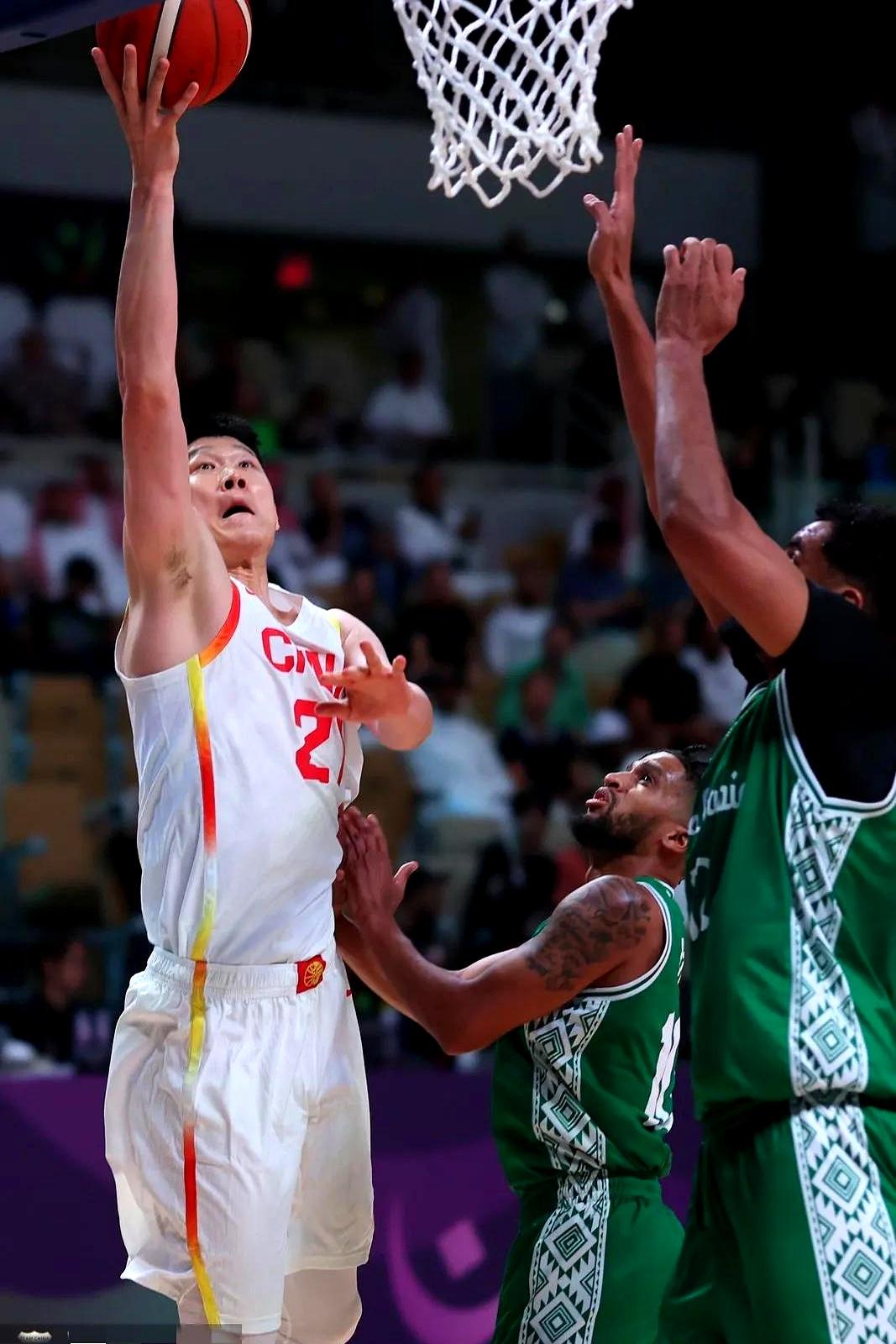 开云-关键时刻深圳男篮遗憾出局山东男篮篮板制胜，这一次真的冲刺阶段毕尔巴鄂竞技备战亚冠(曝山东男篮接触大外援)